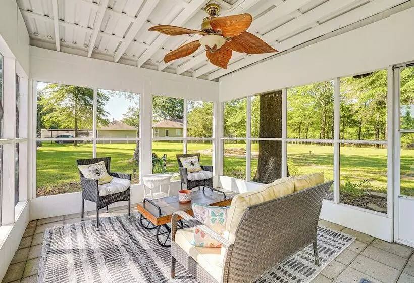 Riverfront Home W/ Boat Launch In Jefferson