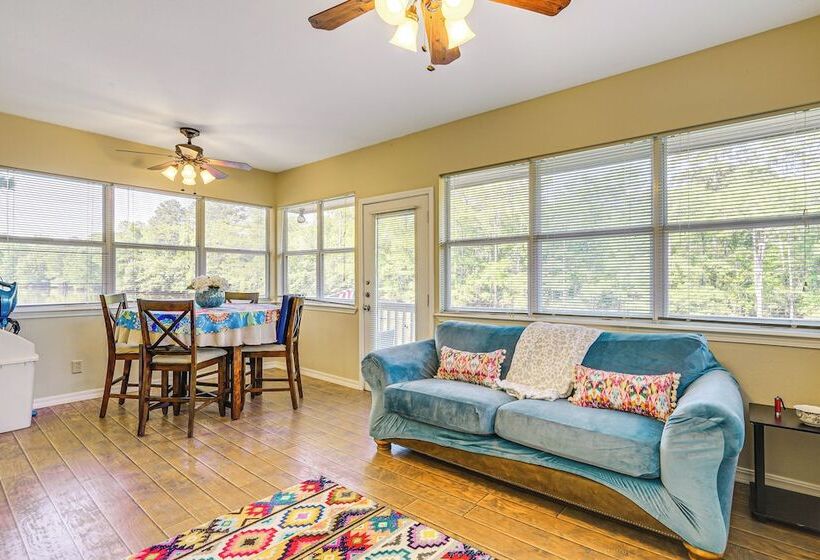 Riverfront Home W/ Boat Launch In Jefferson