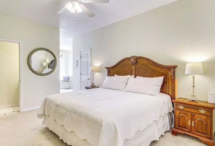 Spacious Bay St Louis Home   1/2 Mi To Old Town!