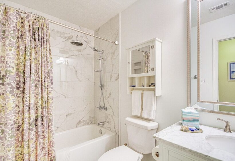 Spacious Bay St Louis Home 1/2 Mi To Old Town!