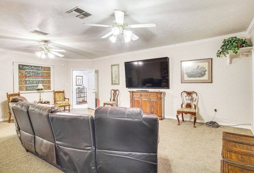 Spacious Bay St Louis Home 1/2 Mi To Old Town!