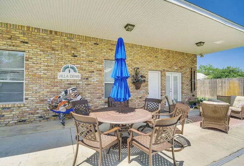 Spacious Bay St Louis Home   1/2 Mi To Old Town!