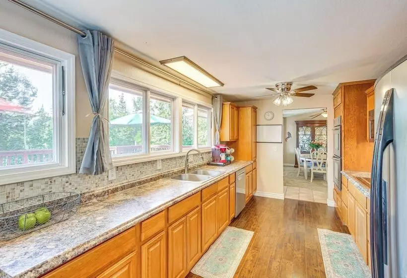 Spacious Eagle River Escape W/ Hot Tub + Views!