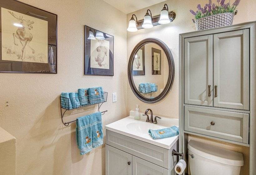 Spacious Eagle River Escape W/ Hot Tub + Views!