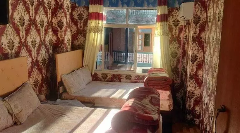 Ss Hotel Kings & Lodge Charikot Dolakha