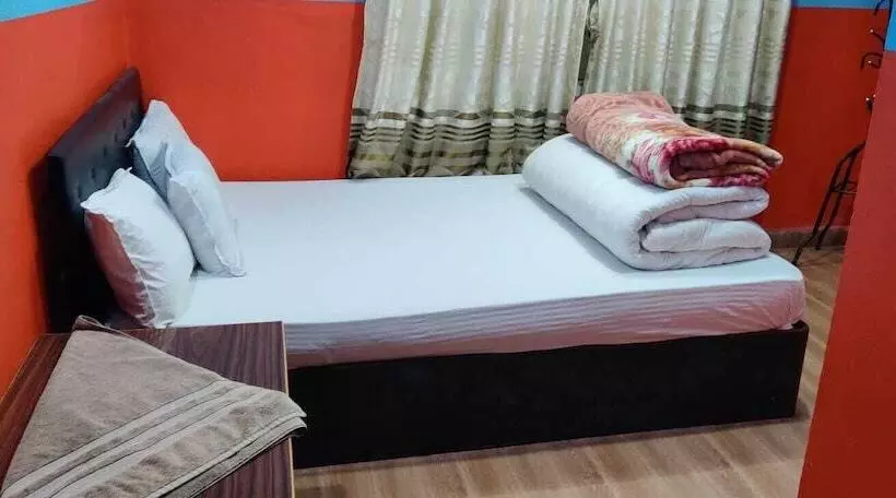 Ss Hotel Kings & Lodge Charikot Dolakha