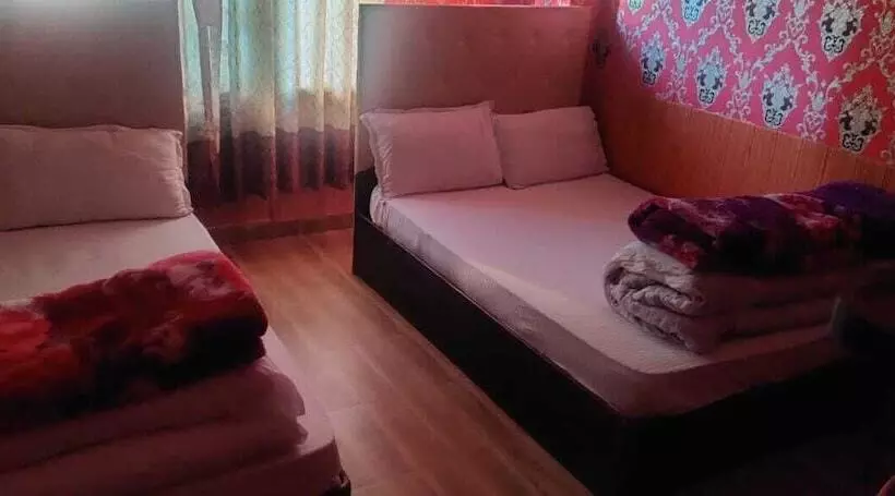 Ss Hotel Kings & Lodge Charikot Dolakha