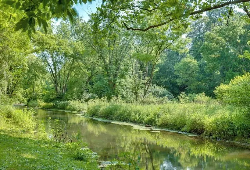 Updated Annville Retreat ~ 10 Mi To Hersheypark!