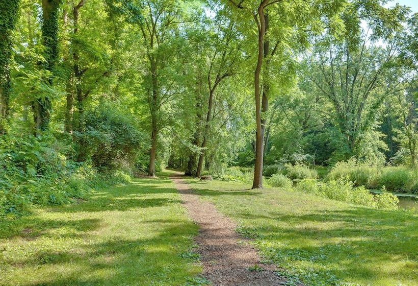 Updated Annville Retreat ~ 10 Mi To Hersheypark!