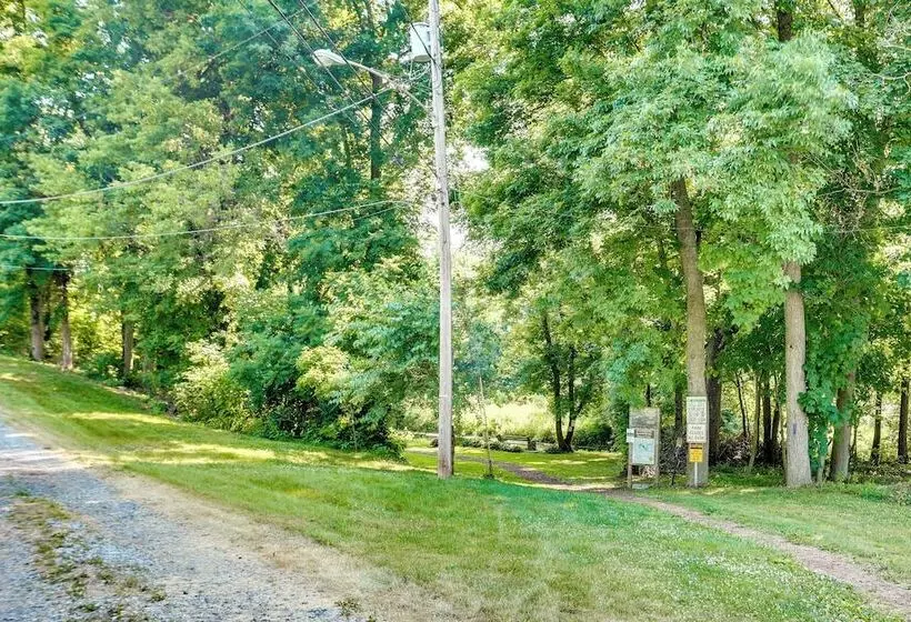 Updated Annville Retreat ~ 10 Mi To Hersheypark!