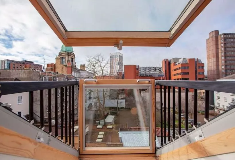 Higgihaus Cabot Mews Apart