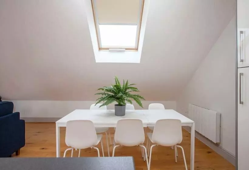 Higgihaus Cabot Mews Apart