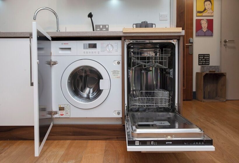 Higgihaus Cabot Mews Apart