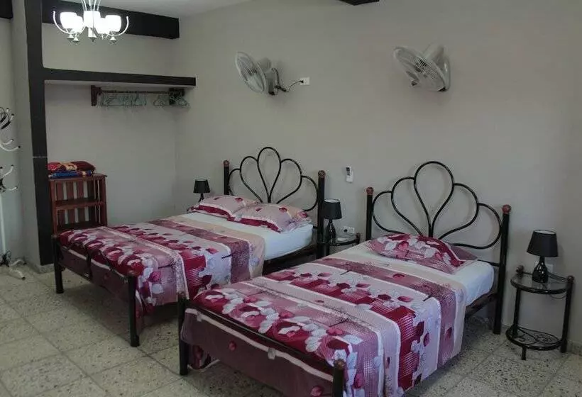 Hostal Paradiso