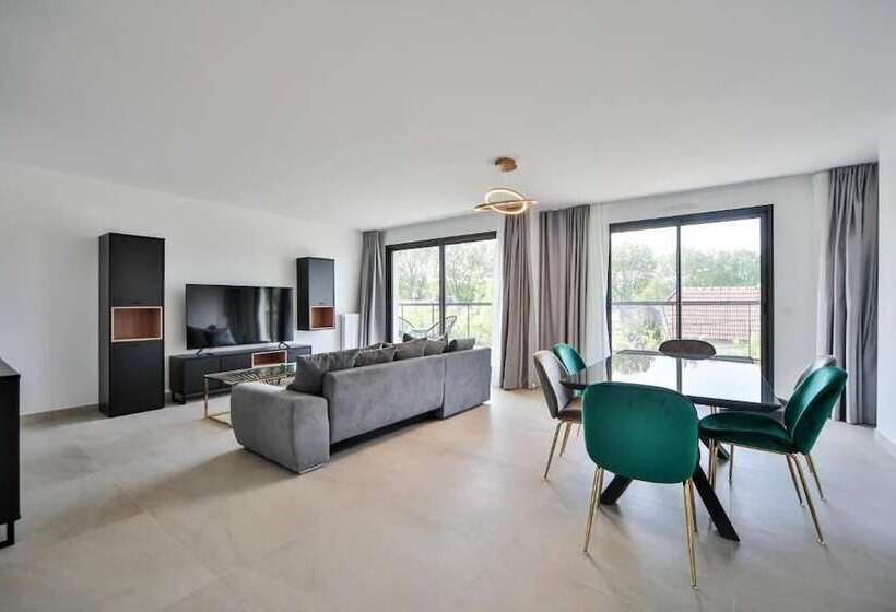 فندق Blue Night International 69