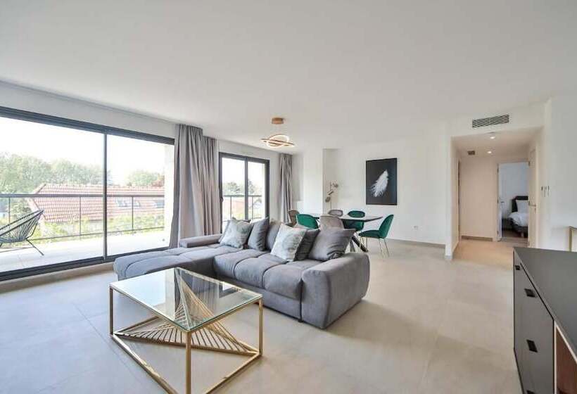 فندق Blue Night International 69