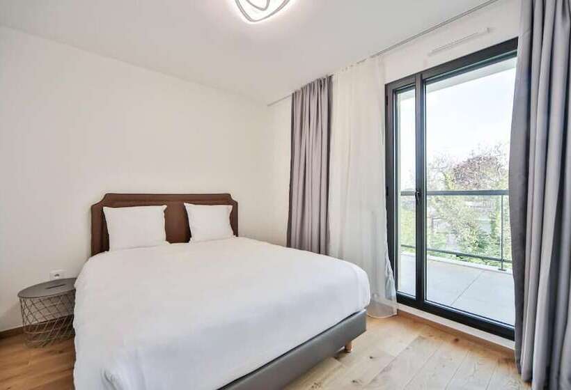 فندق Blue Night International 69