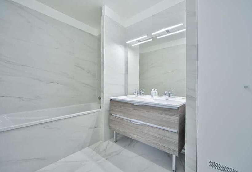 فندق Blue Night International 69