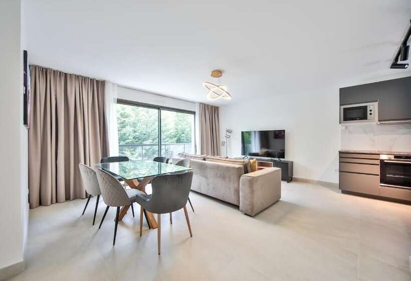 فندق Blue Night International 69