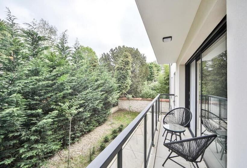 فندق Blue Night International 69