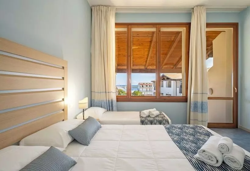 Hotelli Cala Della Torre