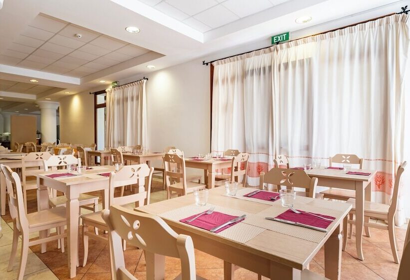 Otel Cala Della Torre