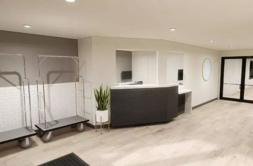 Hotelli Livaway Suites Nashville  Smyrna