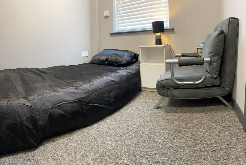 호텔 Gate Lodge   Private En Suite Rooms