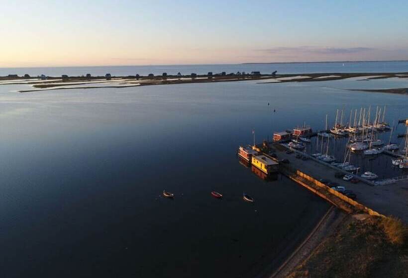 호텔 Oostzee Swantje