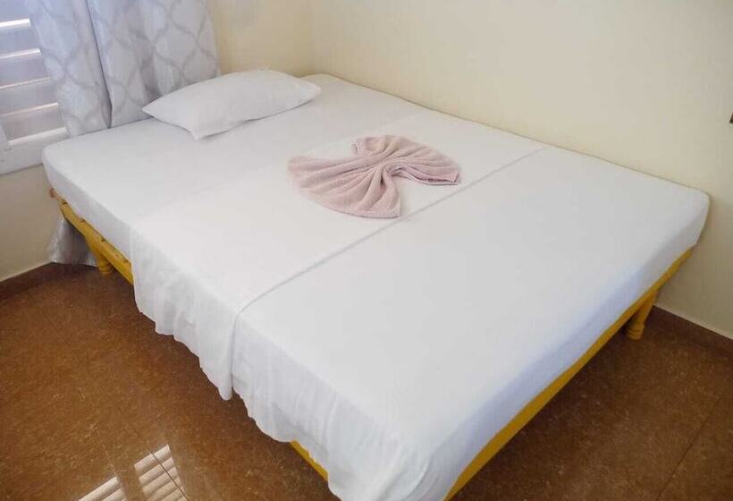 پانسیون Casa Carlos Valido