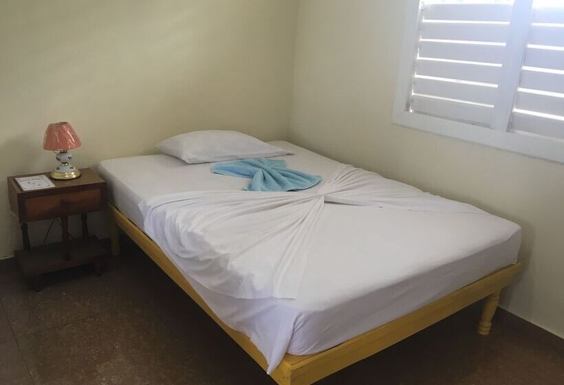 پانسیون Casa Carlos Valido