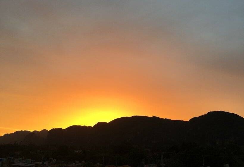 پانسیون Casa Carlos Valido