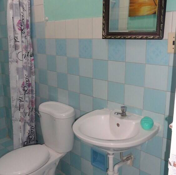 پانسیون Casa Hostal Bella Lago