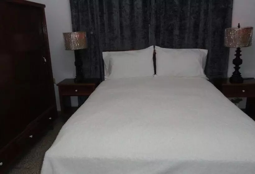 ペンション Casa Hostal Bella Lago