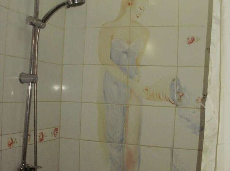 پانسیون Hostal Carmencita, Carmen Gonzalez Fonseca