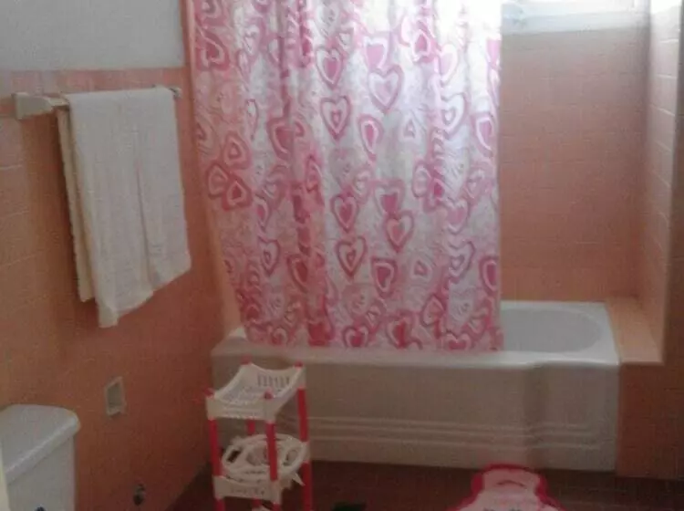 ペンション Hostal Carmencita, Carmen Gonzalez Fonseca