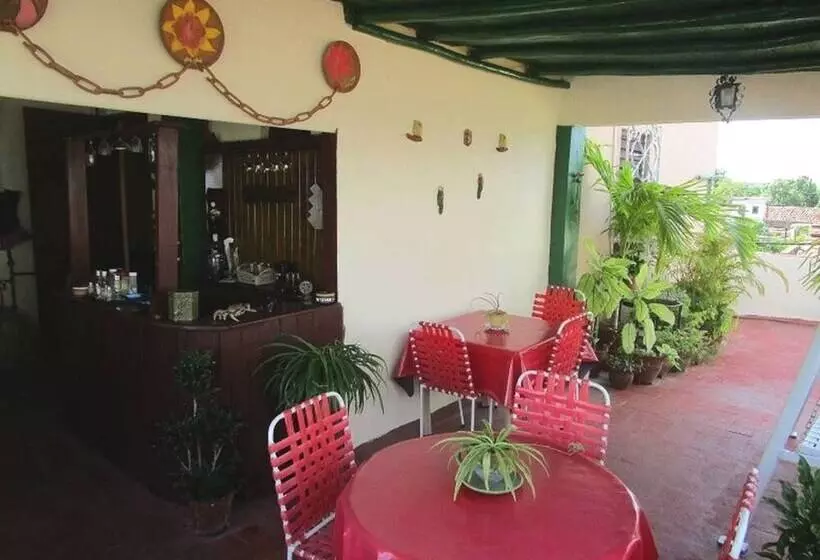 ペンション Hostal Carmencita, Carmen Gonzalez Fonseca
