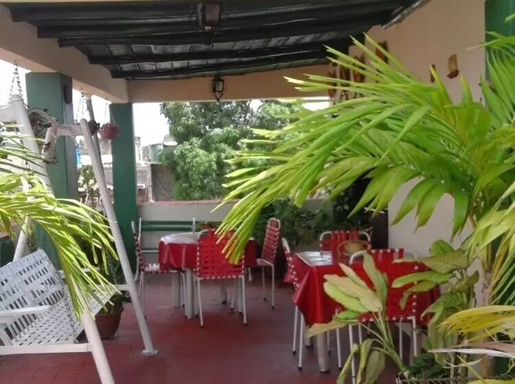 ペンション Hostal Carmencita, Carmen Gonzalez Fonseca