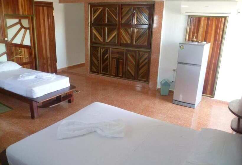پانسیون Hostal Casa Nilson Baracoa