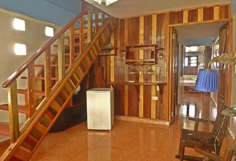 ペンション Hostal Casa Nilson  Baracoa