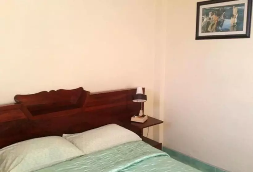 ペンション Hostal Sra Alina Escalante Santiago De Cuba