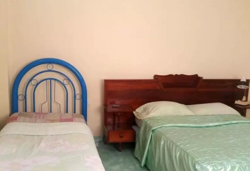 ペンション Hostal Sra Alina Escalante Santiago De Cuba