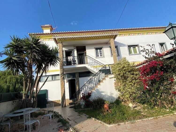 פנסיון Room In Guest Room Ocean View Room In A Shared House