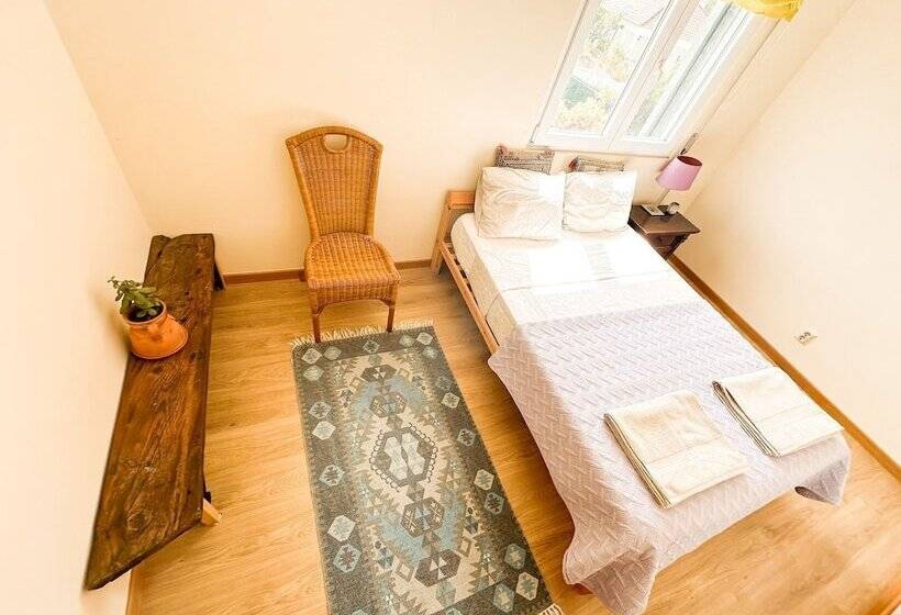 פנסיון Room In Guest Room Ocean View Room In A Shared House