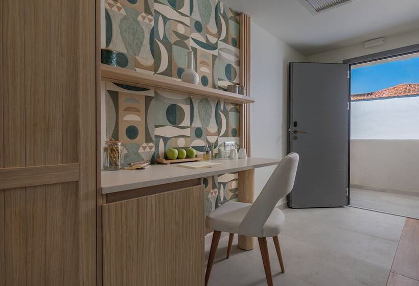 Sandy Seaside Suites