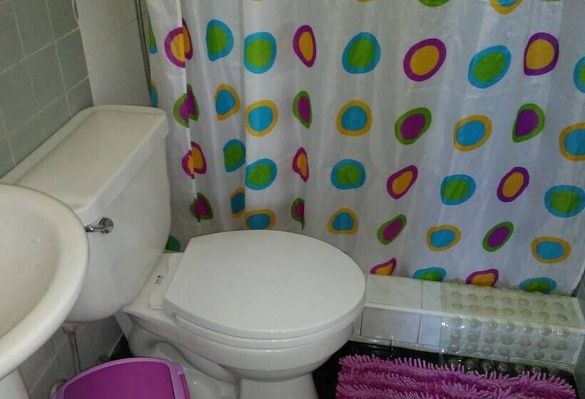 تختخواب و صبحانه Sarita Rooms