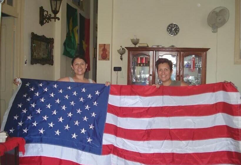 تختخواب و صبحانه Sarita Rooms