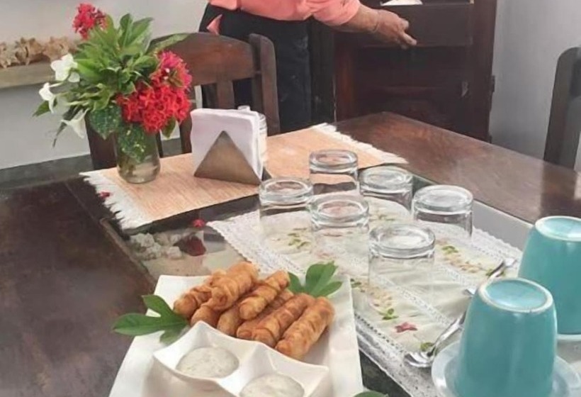 هتل Posada Guaripete