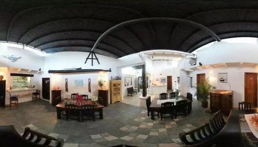 هتل Posada Guaripete