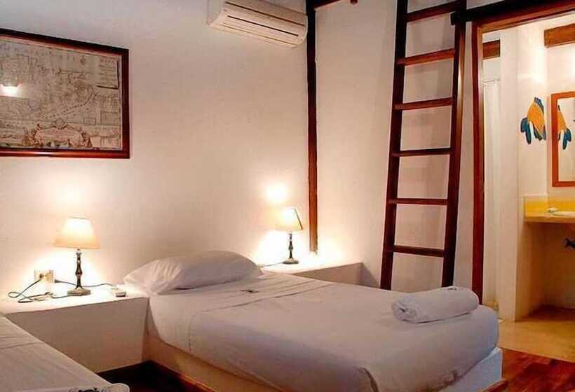 هتل Posada Guaripete